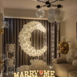 Marry Me 求婚氣球佈置 字母燈 浪漫場景
