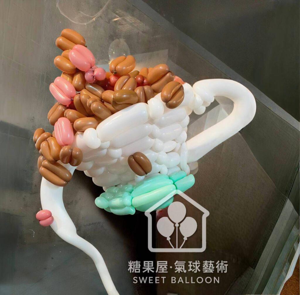 氣球驚喜佈置案例｜糖果屋氣球